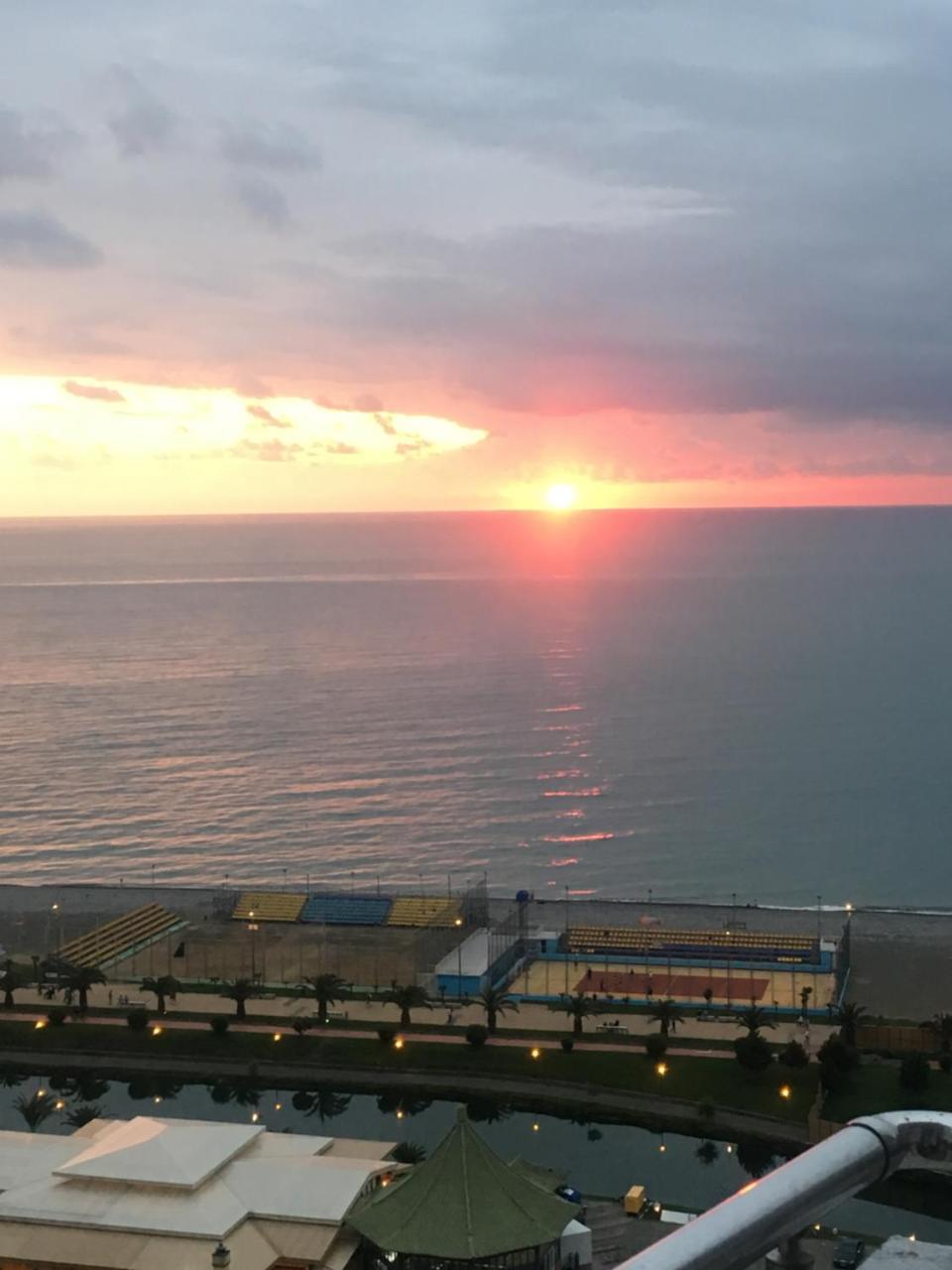 Best_In_Batumi 1 Екстер'єр фото